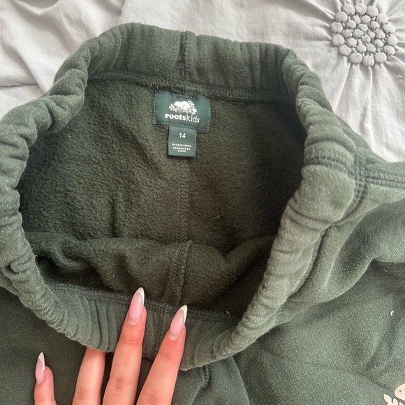 Roots Kids Olive Joggers with White Accents - Picture 2 of 3